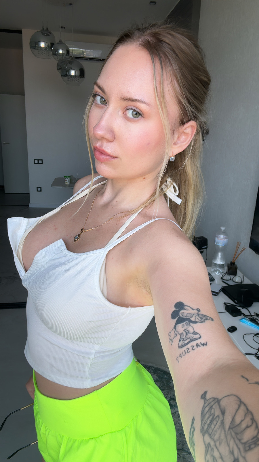 KateV in her underwear in Bacolod