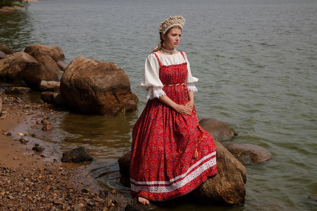 Women in Slavic costumes in Bacolod